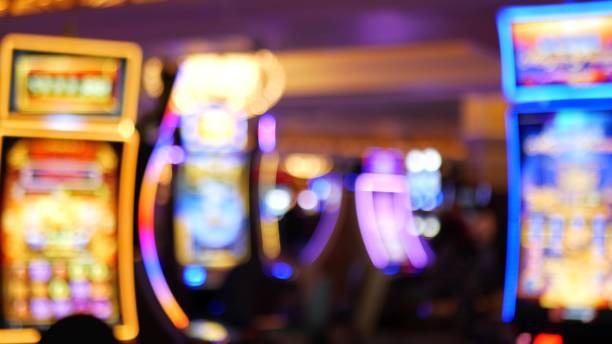 Detailed payout table and number selection options